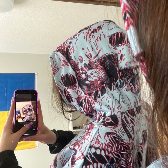 Sculls printed Hoodie - Picture 2 of 5